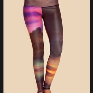 Teeki leggings